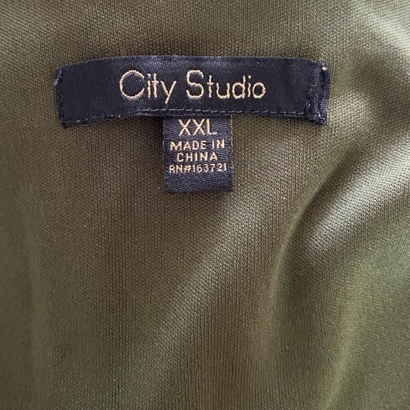 CITY STUDIO Womans Ruffle V neck  Multicolor Dress Tiered Ruffle Long Sleeve XXL - Picture 16 of 16